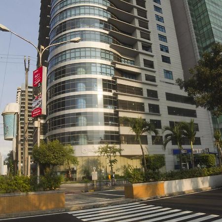 The Malayan Plaza Hotel Pasig City Bagian luar foto