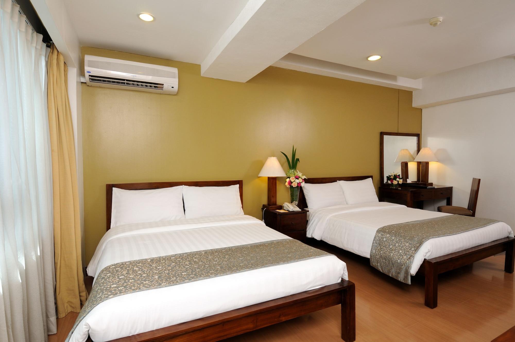 The Malayan Plaza Hotel Pasig City Bagian luar foto