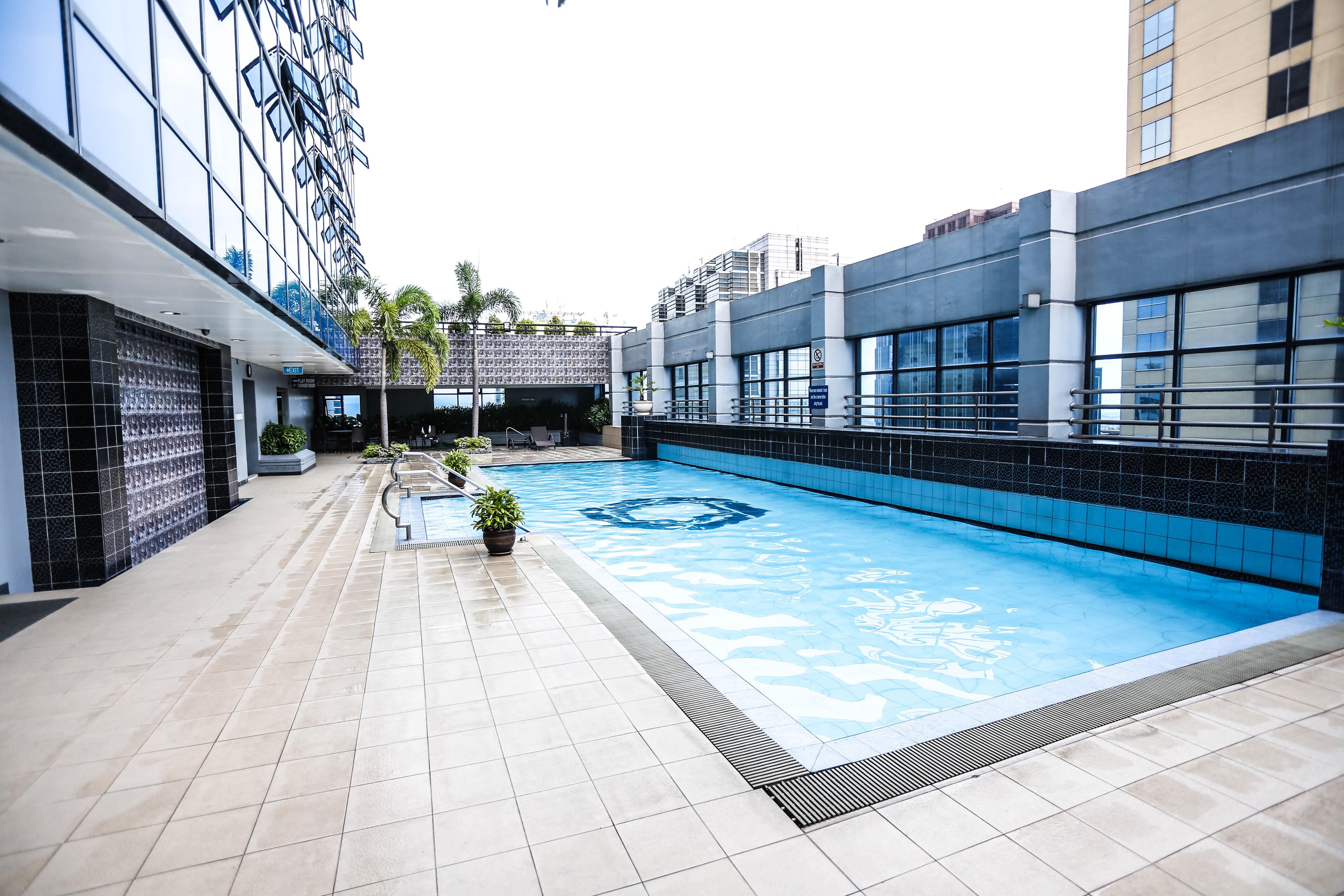 The Malayan Plaza Hotel Pasig City Bagian luar foto