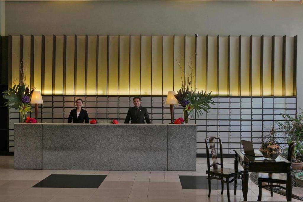 The Malayan Plaza Hotel Pasig City Bagian luar foto
