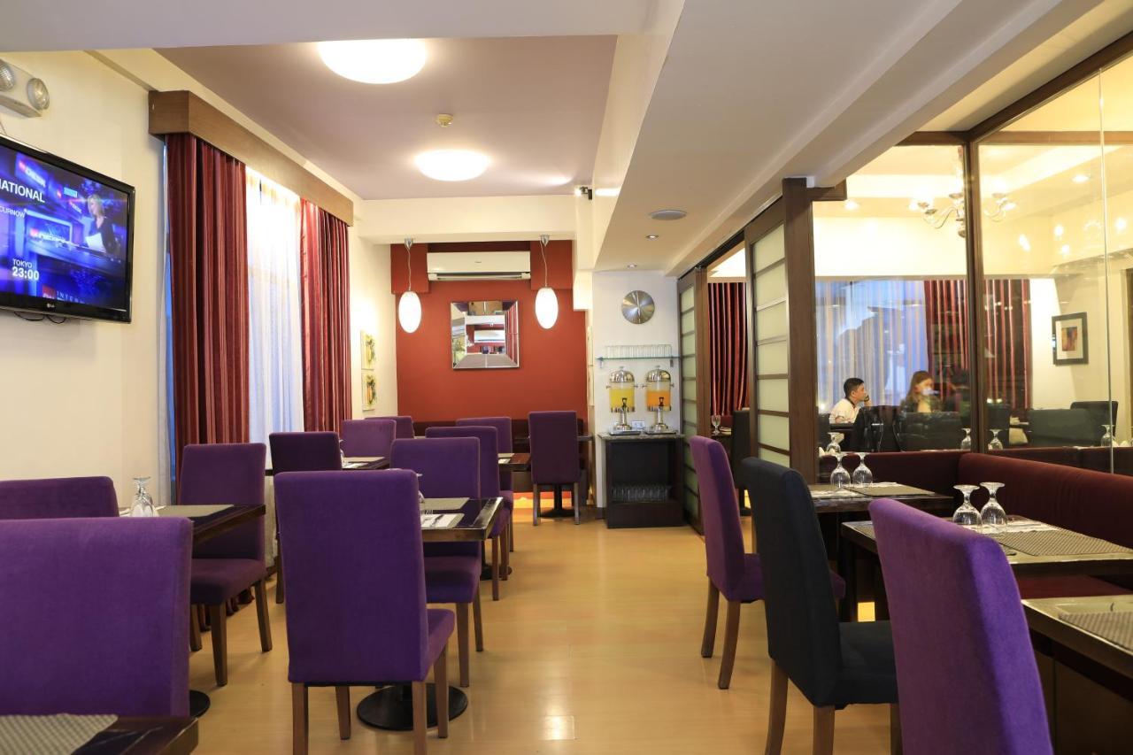 The Malayan Plaza Hotel Pasig City Bagian luar foto